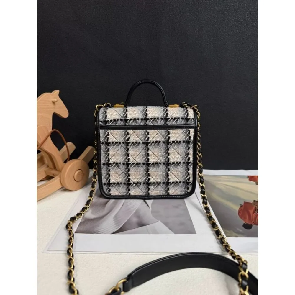 Chanel Women Pre-Loved Bag Very Good Condition